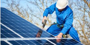 Installation Maintenance Panneaux Solaires Photovoltaïques à Pardailhan